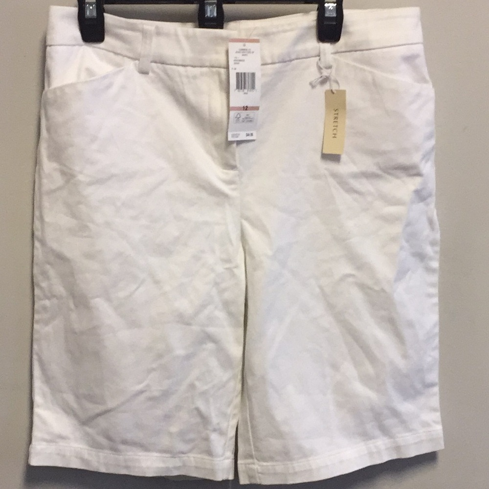 New with tag jones New York shorts size 12